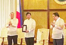 President Ferdinand Marcos Jr. and the Bangko Sentral ng Pilipinas lead the launch and presentation of the 125th Anniversary of Philippine Independence and Nationhood Commemorative Coin Set on Monday, June 5. PHOTOS COURTESY OF MPC POOL/BSP