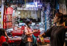 BSP: Consumer sentiment improves, business confidence still optimistic A woman buys watch straps from an accessories store at the Marikina City Public Market. JONATHAN CELLONA/ABS-CBN NEWS/FILE PHOTO