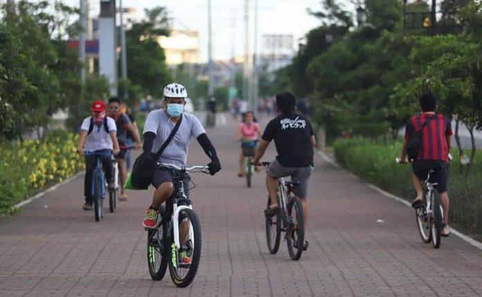 bike_lanes_resized The Department of Transportation’s whole active transport campaign seeks to establish 2,400 kilometers of bike lanes in 2028 to provide safe infrastructure for cyclists, commuters, and other road users. ILOILO CITY MAYOR’S OFFICE PHOTO