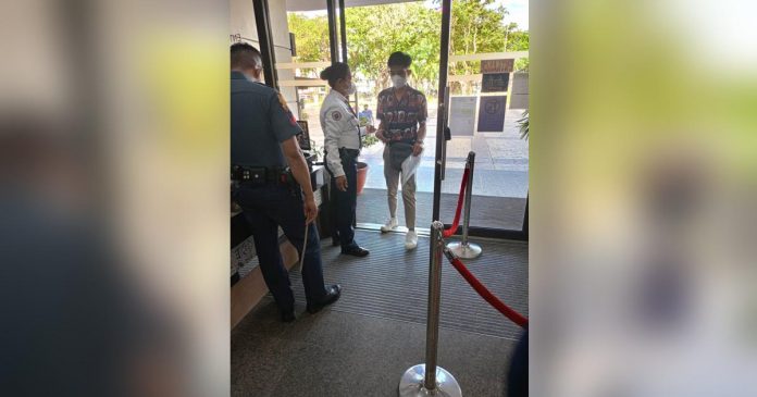 facemask_superimposed Wearing facemasks is no longer mandatory in Iloilo City Government offices. GLENDA TAYONA/PN