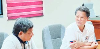 Mayor Alfredo Abelardo “Albee” Benitez (right) is asking the people of Bacolod City to support the joint venture agreement between Central Negros Electric Cooperative and Primelectric Holdings, Inc. / Negros Electric Power Corporation. Also in photo is Primelectric Holdings president and chief executive officer Roel Castro (left).