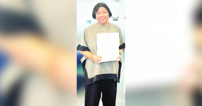 According to Migrant Workers Secretary Susan Ople, a recent Bangko Sentral ng Pilipinas consumer report stated that 12.9 percent of surveyed overseas Filipino workers set aside part of their remittances to purchase a house.