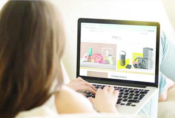 online_consumers.JPG_resized The Department of Trade and Industry is urging consumers to be cautious in their online transactions. PHOTO COURTESY OF ABS-CBN NEWS