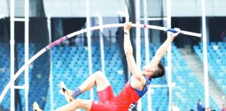 Ernest John Obiena has surpassed his personal best and Asian record of 5.94 meters, which he set at the World Championships last year in Eugene, Oregon. PHOTO COURTESY OF PHILIPPINE MEDIA POOL