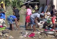 Haiti earthquake kills 3 Haitians wash their clothes in a river that turned murky due to recent floods. Then just the other day, they faced another disaster – an earthquake. BBC