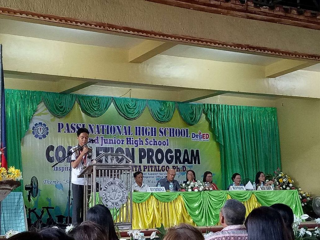 John Patrick delivers his message as the Junior High School Batch 2017 Valedictorian.