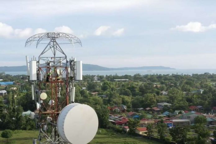 Agreement_inked.JPG_resized The Connectivity Index Rating will push telecommunications companies to offer better internet connection in public and commercial establishments. PHOTO COURTESY OF ABS-CBN NEWS