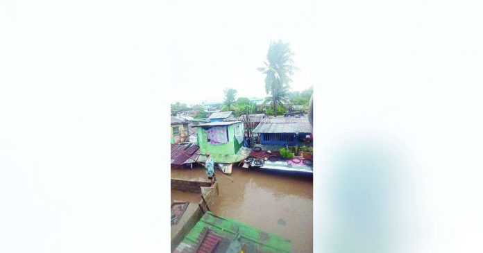 Bacolod village_superimposed A state of calamity was declared in Barangay 39, Bacolod City due to flooding. ROBERTO VILLEGAS PONTENEGRA FACEBOOK PHOTO