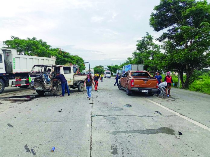 Five passengers sustained injuries in a collision between a pickup and a truck in C1 Road, Oton, Iloilo yesterday morning, July 12. OTON MPS PHOTO