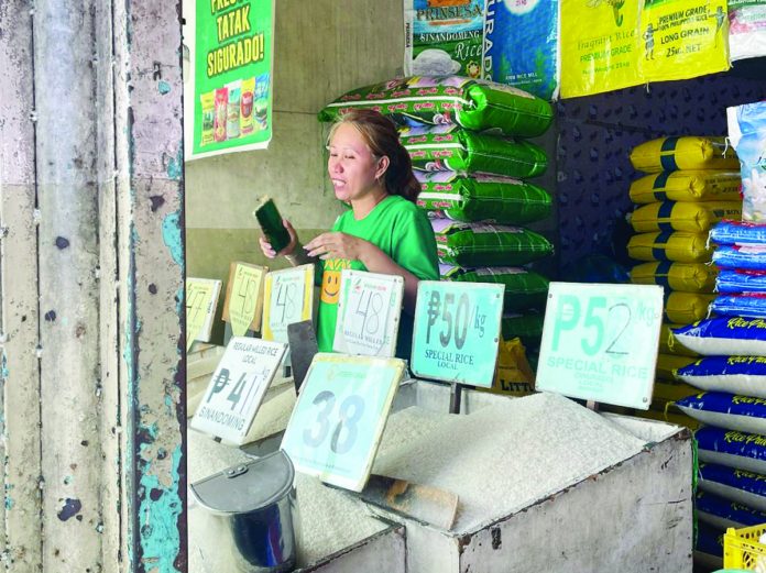 P38_per_kilo_rice_resized More outlets selling cheaper rice at P38 per kilo have opened across Metro Manila and nearby provinces on Tuesday, July 11. PHOTO COURTESY OF @JERVISMANAHAN/@ABSCBNNEWS