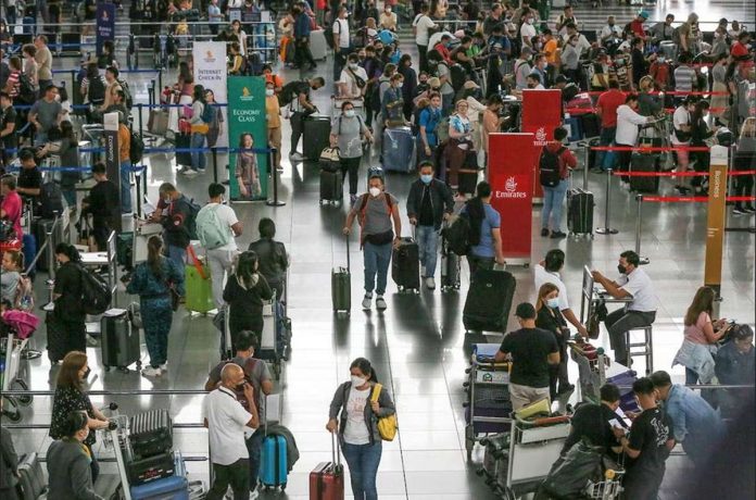 foreign_tourists.JPG_resized The Philippines logged 3,000,079 international visitor arrivals from Jan. 1 to July 19, 2023, of which 91.36 percent or 2,740,802 were foreign tourists and the rest were returning overseas Filipinos. JONATHAN CELLONA/ABS-CBN NEWS PHOTO