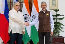 India reiterates loan offer for PH defense modernization Foreign Affairs Secretary Enrique Manalo (left) and Indian Minister of External Affairs S. Jaishankar lead their respective national delegations in the 5th Joint Committee on Bilateral Cooperation in New Delhi on June 29. DFA PHOTO