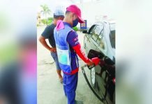 Diesel, kerosene prices to go up by around P3 Diesel prices are expected to increase by P3.20 to P3.50 while gasoline prices may go up by P1.90 to P2.10 per liter on Tuesday, Aug. 1. PN PHOTO