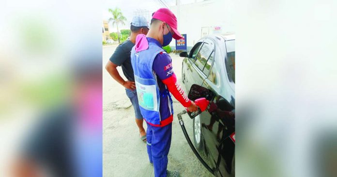 oil prices_superimposed Diesel prices are expected to increase by P3.20 to P3.50 while gasoline prices may go up by P1.90 to P2.10 per liter on Tuesday, Aug. 1. PN PHOTO