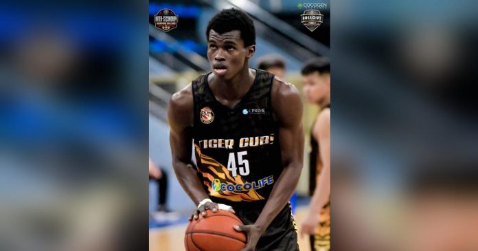sports UST_superimposed Racine Kane. PHOTO COURTESY OF BALLOUT SPORTS
