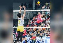 Creamline Cool Smashers’ Alyssa Valdez goes for a shot against the defense of F2 Logistics Cargo Movers’ Kim Fajardo. PVL PHOTO