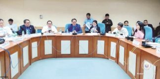 Surigao del Sur 1st District’s Rep. Romeo Momo (center), chair of the Committee on Public Works and Highways, leads the congressional inquiry on the defective P680-million Ungka flyover at the House of Representatives on Tuesday, Aug. 15. SCREENGRAB FROM HOUSE OF REPRESENTATIVES FB LIVE