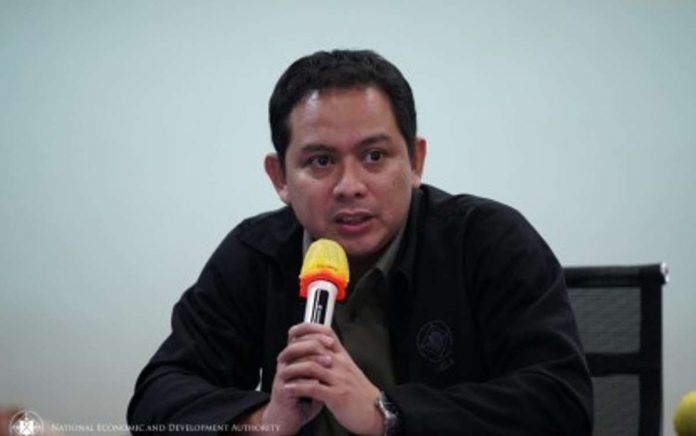 NEDA_-_inflation_resized National Economic and Development Authority Agriculture, Natural Resources and Environment Staff officer-in-charge assistant director Rory Jay Dacumos says the government is exploring the use of satellite technology to manage inflation. NEDA PHOTO