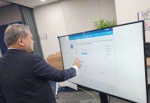 National Statistician Dennis Mapa demonstrates the features of the new Philippine Statistics Authority website. JEKKI PASCUAL, ABS-CBN NEWS/FILE