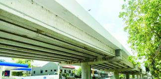 The House Committee on Public Works and Highways will begin its inquiry into the defective P680-million Ungka flyover and P802-million Aganan flyover today. Photo shows a portion of the Ungka flyover in Barangay Ungka II, Pavia, Iloilo around noon on Monday, Aug. 14. AJ PALCULLO/PNThe House Committee on Public Works and Highways will begin its inquiry into the defective P680-million Ungka flyover and P802-million Aganan flyover today. Photo shows a portion of the Ungka flyover in Barangay Ungka II, Pavia, Iloilo around noon on Monday, Aug. 14. AJ PALCULLO/PN