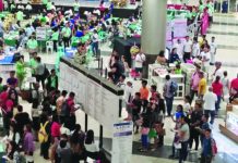 Job seekers flock at the job fair held at the Robinsons Place Jaro in Iloilo City in this file photo. PNA PHOTO BY PERLA LENA