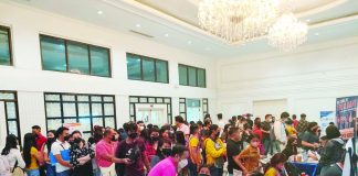 Thirty-six local and four overseas companies are joining the job and tourism fair of the Public Employment Service Office (PESO)-Iloilo at Casa Real de Iloilo on Aug. 29. Photo shows the PESO-Iloilo’s job and migrants fair in September 2022. PN FILE PHOTO