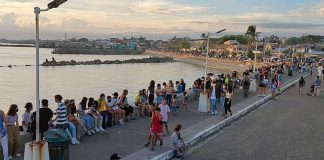 Iloilo City’s air quality was in good condition for the second quarter of 2023, data from the Department of Environment and Natural Resources – Environmental Management Bureau showed. Photo shows people enjoying at the Fort San Pedro in the city’s City Proper district. PN FILE PHOTO