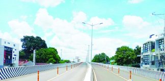 The Ungka flyover will be open to light vehicles this week, but only the two inner lanes of the four-lane flyover will be used, according to Engr. Sanny Boy Oropel, the officer-in-charge of the Department of Public Works and Highways Region 6. AJ PALCULLO/PN