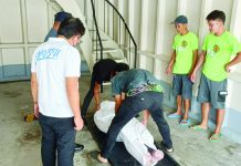 Lodge yields dead man A 34-year-old man, believed to have committed suicide, was found in a lodging house in La Paz, Iloilo City yesterday morning, Aug. 31. AJ PALCULLO/PN