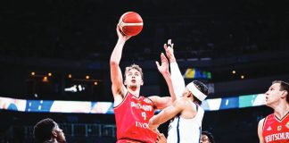 Germany’s Franz Wagner goes for a running shot against the defense of United States’ Josh Hart. FIBA PHOTO