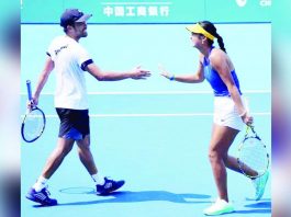 Alex Eala and Francis Alcantara settled for a bronze medal finish in the 19th Asian Games mixed doubles tennis event. PHOTO COURTESY OF POC
