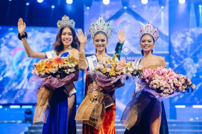2_resized (L-R) Second runner-up Elli Rose Elola, MBM 2023 Yvonne Catamco, and first runner-up Tracy Mae Sunio. Photo by: Ronie Baldonado
