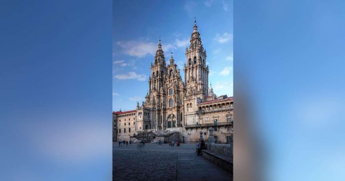 Cathedral of Santiago de Compostela2_superimposed Cathedral of Santiago de Compostela. WIKIPEDIA