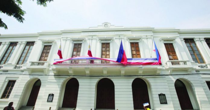 GOCC_subsidies_resized Bureau of the Treasury data shows that from January to September this year, subsidies received by government-owned and -controlled corporations (GOCCs) from the national government amounted to more than P130 billion. In September alone, GOCC subsidies reached P21.2 billion. PNA FILE PHOTO
