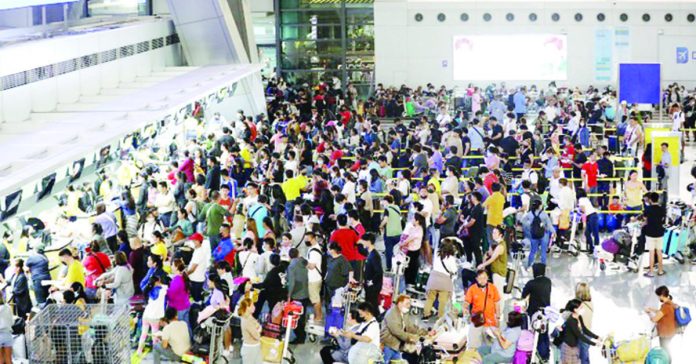Incheon_-_NAIA_resized The privatization of Ninoy Aquino International Airport is deemed as a solution to the longstanding issues at the facility, such as the inadequate capacity of passenger terminal buildings. PNA FILE PHOTO