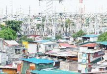 The Department of Energy seeks to serve an additional 698,232 households, 7,307 of which will have electricity access through microgrid systems, in 2024. Photo shows a residential area in Baesa, Quezon City. MARIA TAN, ABS-CBN NEWS/FILE PHOTO