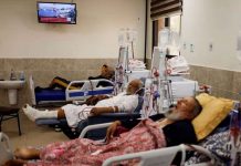 Gaza hospitals struggling to cope with air strikes, blockade Palestinian kidney patients lie on hospital beds, as health officials say they are running out of fuel to operate dialysis devices, amid the ongoing Israeli-Palestinian conflict, at Naser hospital in Khan Younis in the southern Gaza Strip. REUTERS