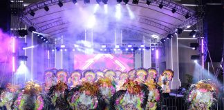 MassKara dancers in colorful festival costumes perform during the grand countdown, or “salubong,” on Friday, Oct. 6, at the Bacolod City Government Center grounds. BACOLOD CITY TOURISM OFFICE