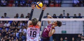 Choco Mucho Flying Titans’ Cherry Nunag aims to smash the ball against the defense of Cignal HD Spikers’ Marivic Meneses. PVL PHOTO