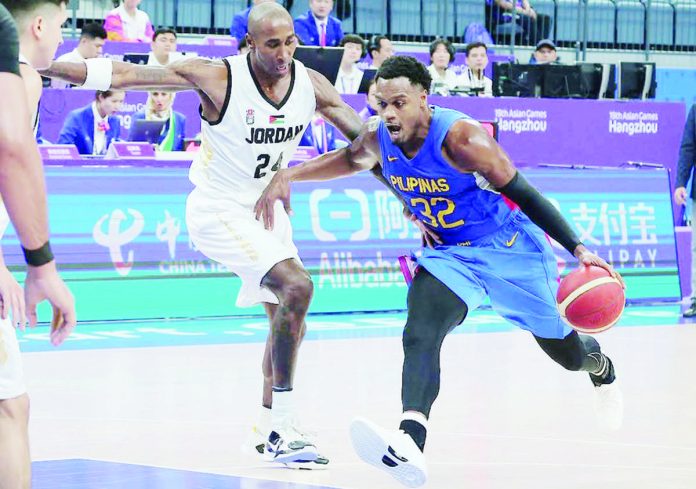 Gilas Pilipinas’ Justin Brownlee and Jordan’s Rondae Hollis-Jefferson will have a rematch in the 19th Asian Games men’s basketball gold medal match tonight. PHOTO COURTESY OF PSC-POC MEDIA GROUP