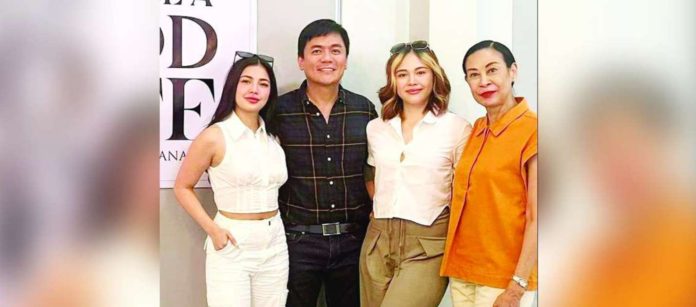 Jane-Janella.JPG_superimposed (From left) Jane de Leon, Janella Salvador, June Robles Lana, and Susan Africa. THE IDEAFIRST COMPANY'S FACEBOOK PAGE PHOTO