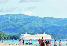 Boracay Island on Nov. 3 welcomed the MV Norwegian Jewel Cruise Ship. International arrivals ballooned as of October this year and are expected to rise in the coming holidays. PN PHOTO