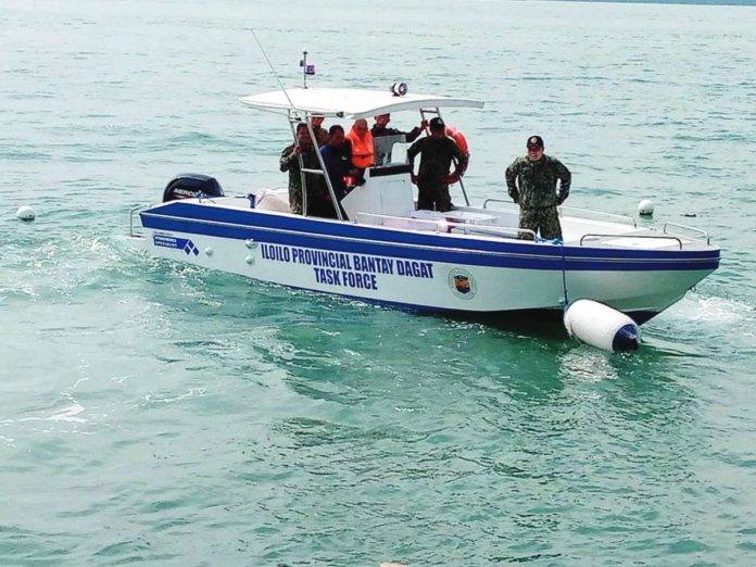 The Iloilo Provincial Bantay Dagat Task Force patrols the municipal waters of northern Iloilo, ensuring compliance with the fishing ban in the Visayan Sea from Nov. 15, 2023, to Feb. 15, 2024.