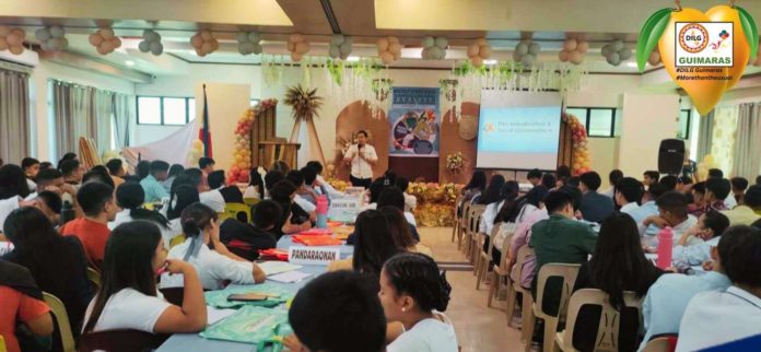 Sangguniang Kabataan officials of Nueva Valencia, Guimaras undergo mandatory training at the town’s municipal hall. DILG GUIMARAS FACEBOOK PAGE PHOTO