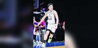 Adamson University Falcons’ Matthew Montebon celebrates after connecting a game-winning triple against University of the East Red Warriors. UAAP PHOTO