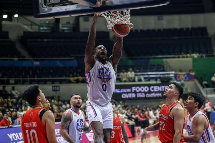 NLEX Road Warriors’ Thomas Robinson scores on a two-handed dunk. PBA PHOTO