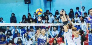 Negros ICC Blue Hawks’' Angel Mae Habacon scores against the defense of Bacoor City Strikers Metro Land Builders Corp. MPVA PHOTO