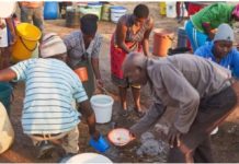 Zimbabwe declares state of emergency over cholera People fetch water at a burst pipe in Zimbabwe. Lack of access to clean water has been blamed for the cholera spread in the capital Harare. AFP