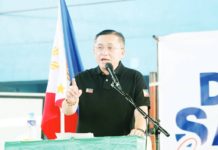 Bong Go aids displaced workers in Pontevedra, Bago City Sen. Christopher “Bong” Go and his Malasakit Team distributed snacks, shirts, masks, and vitamins to 278 individuals from Bago City and Pontevedra in Negros Occidental. Select recipients also received pairs of shoes.