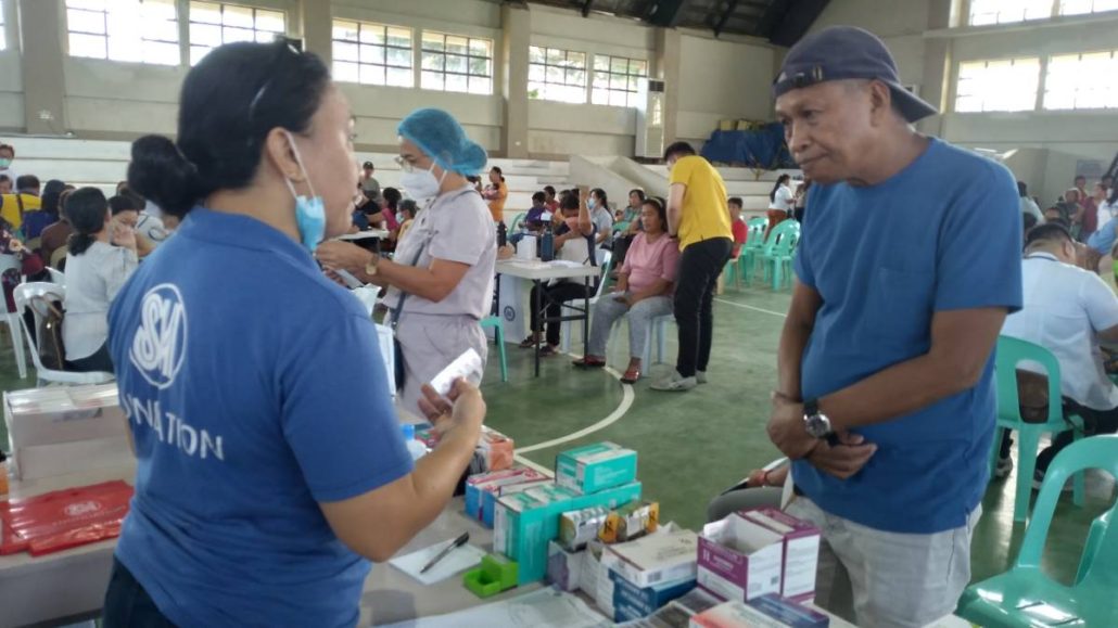 SM Foundation serves nearly 1,800 beneficiaries in Leyte medical mission